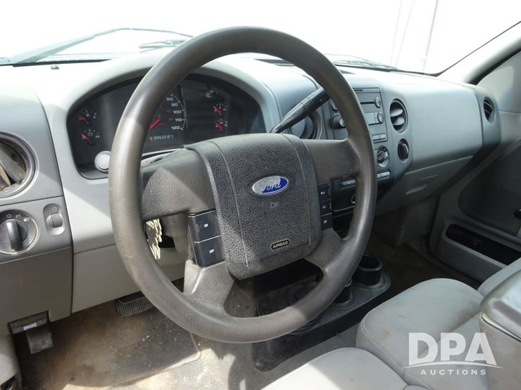 2004-ford-f150-image-69