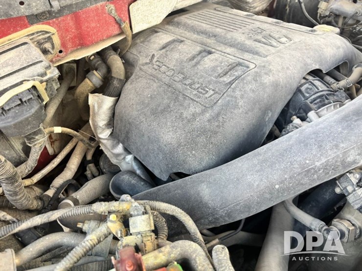 2012-ford-f150-xlt-image-53