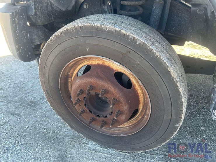 2016-ford-f450-image-19