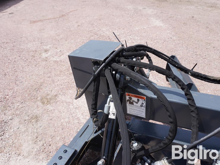 raytree-rmgb96-skid-steer-7'10"grader-blade-image-15