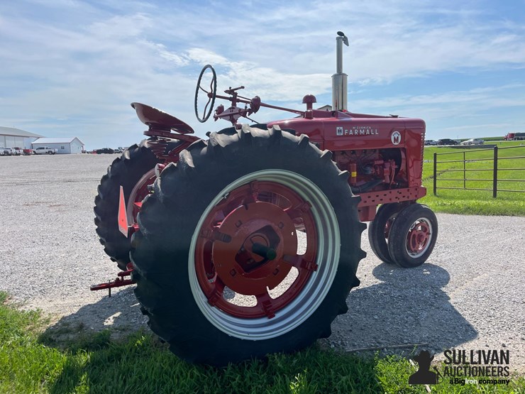 1953-farmall-super-m-2wd-tractor-image-5