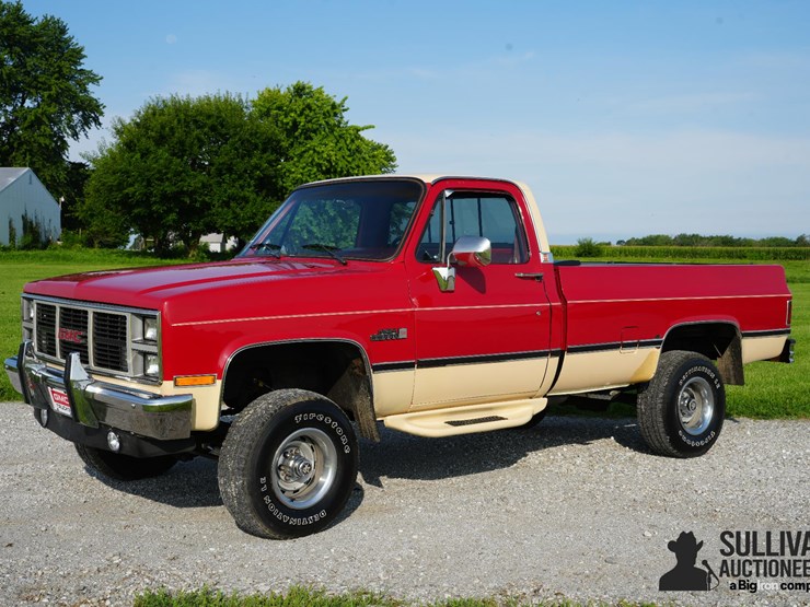 1984-gmc-sierra-1500-image-1
