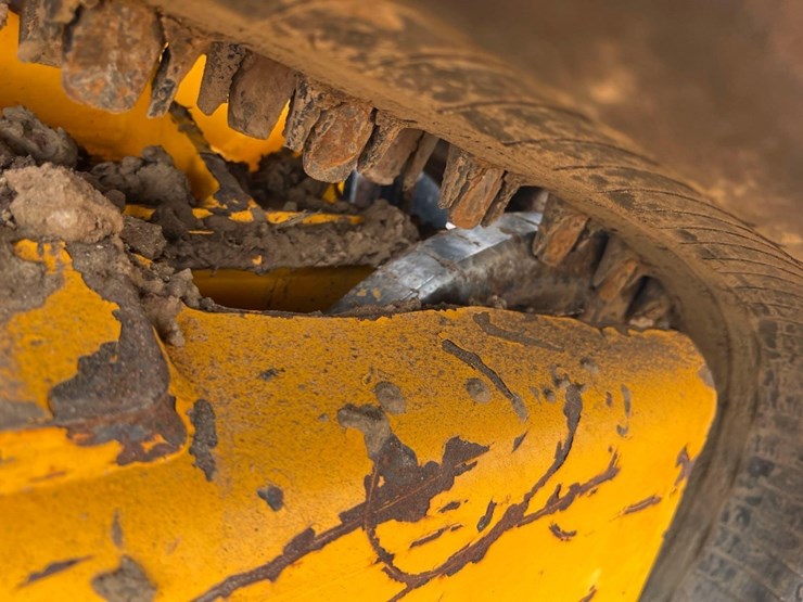jcb-3ts-8t-image-15