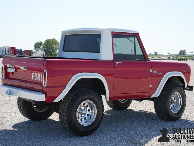 1967-ford-bronco-sport-image-5