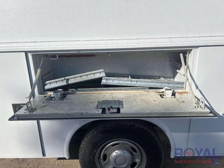 2018-ford-f250-image-19