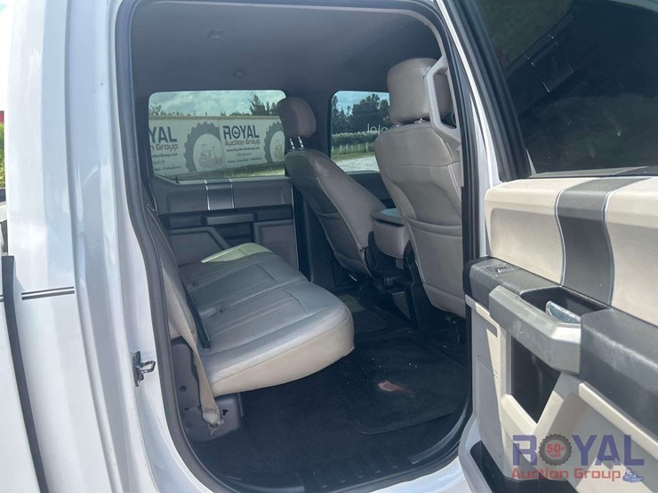 2016-ford-f150-image-24