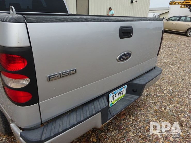 2004-ford-f150-image-37