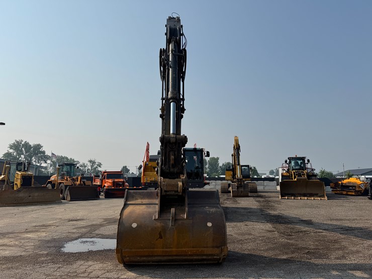 volvo-ec480el-image-2