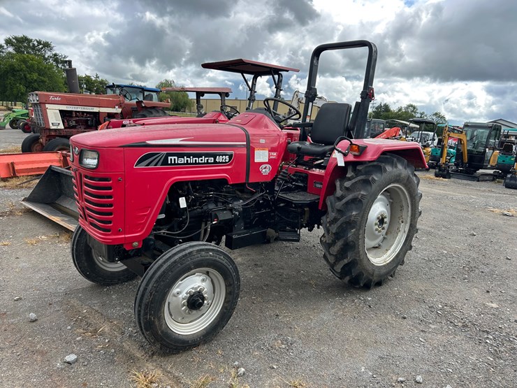 mahindra-4025-image-2