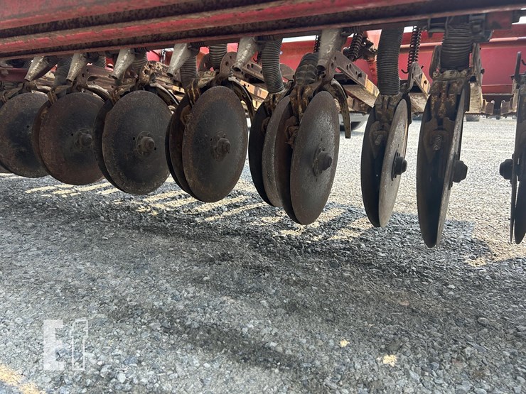 case-ih-5100-image-9