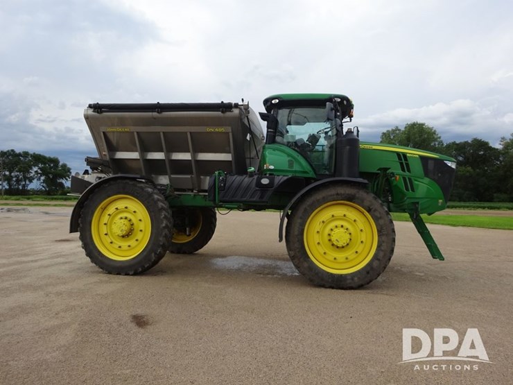 2016-john-deere-r4045-image-16