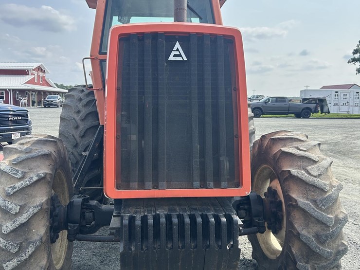 1983-allis-chalmers-8030-image-4