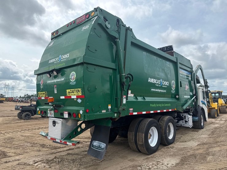 2016-mack-leu633-image-6
