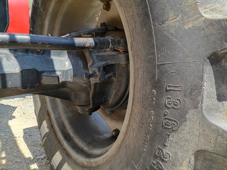 agco-allis-6690-image-39