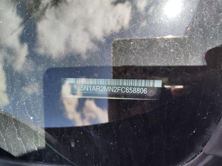 2015-nissan-pathfinder-image-5