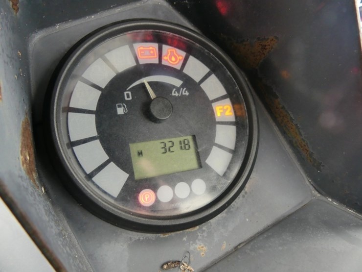 deere-304k-image-14