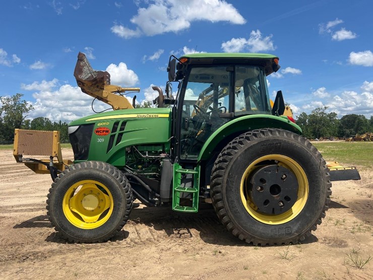 john-deere-6105d-image-1