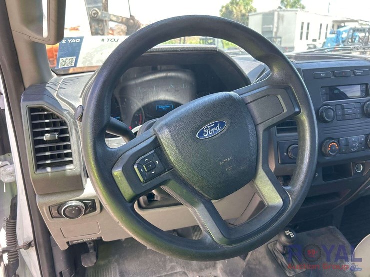 2017-ford-f250-image-14
