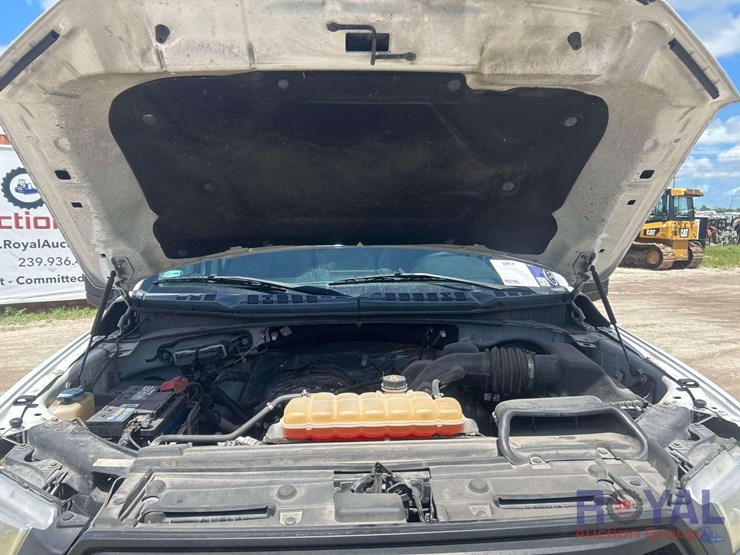 2017-ford-f150-image-16