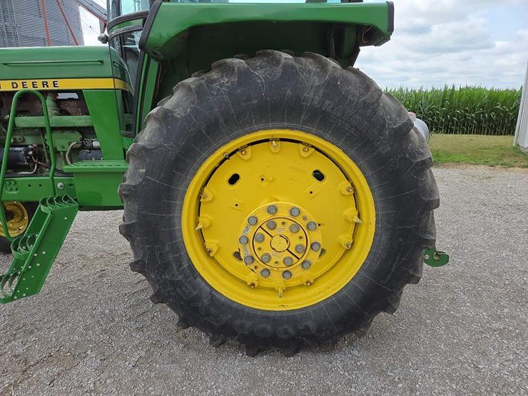 john-deere-4430-image-17