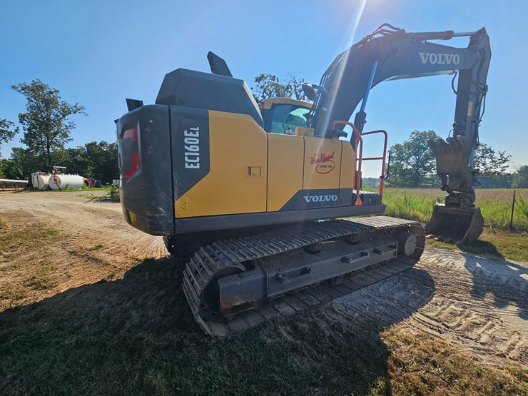 2018-volvo-ec160el-image-22