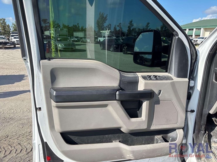 2020-ford-f250-image-6