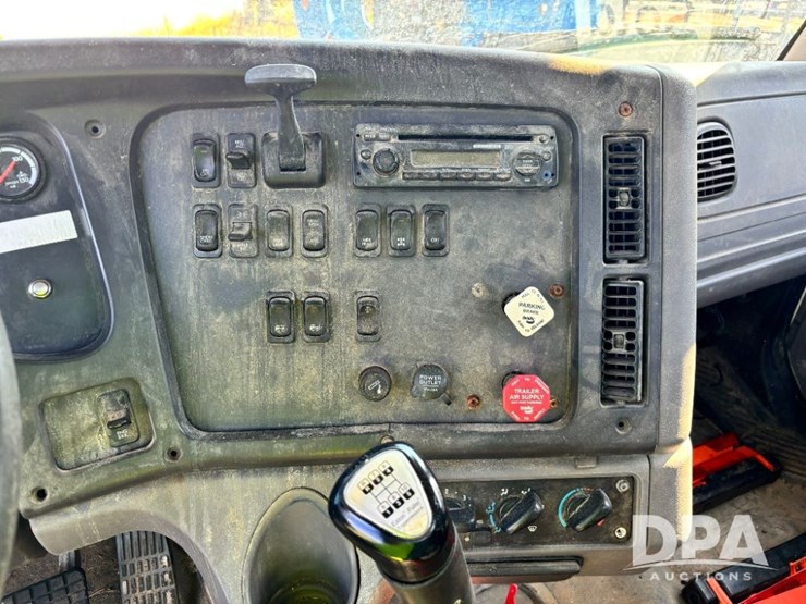 2011-freightliner-truck-(gp11247,-unit-115385)-image-69