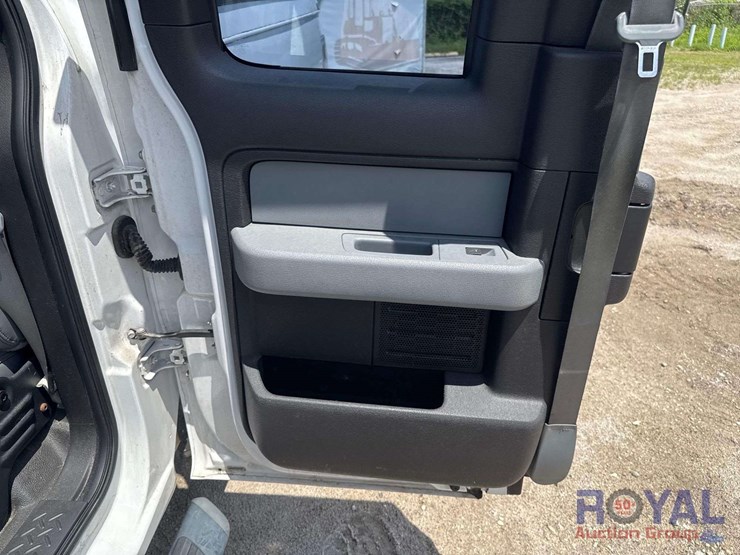 2014-ford-f150-xl-image-18