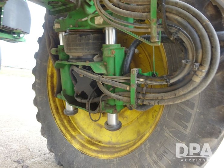2016-john-deere-r4045-image-57