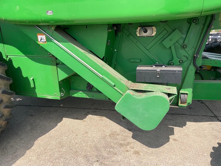 2002-john-deere-9550-image-13