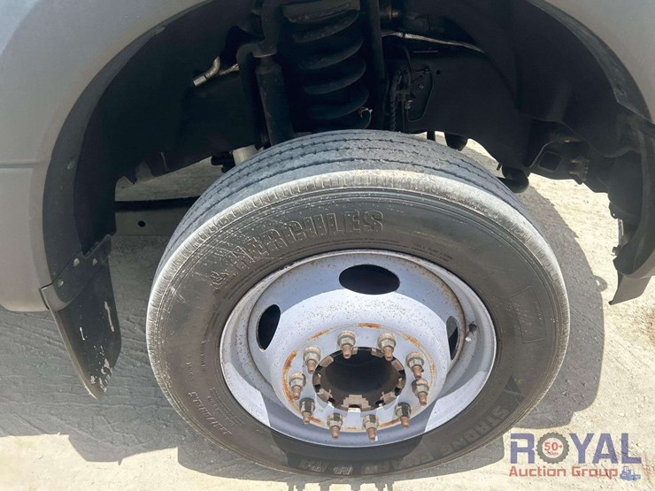 2017-ford-f450-image-36