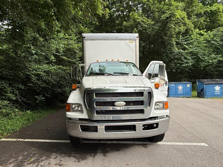 2009-ford-f650-image-4