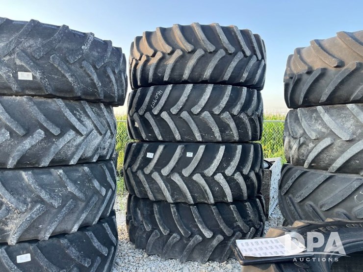john-deere-r4045-image-1