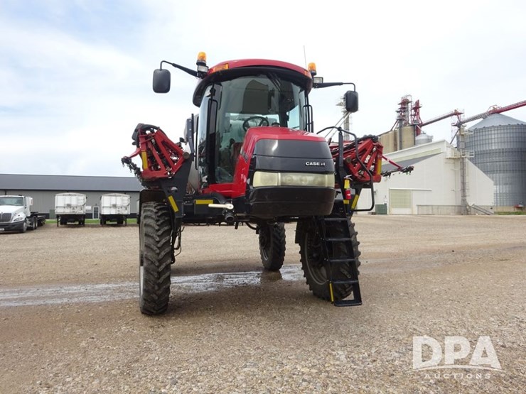 2015-case-ih-patriot-4440-image-7