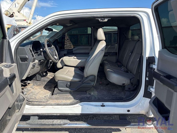 2020-ford-f250-image-18