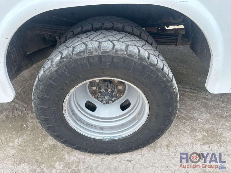 2019-ford-f350-image-33