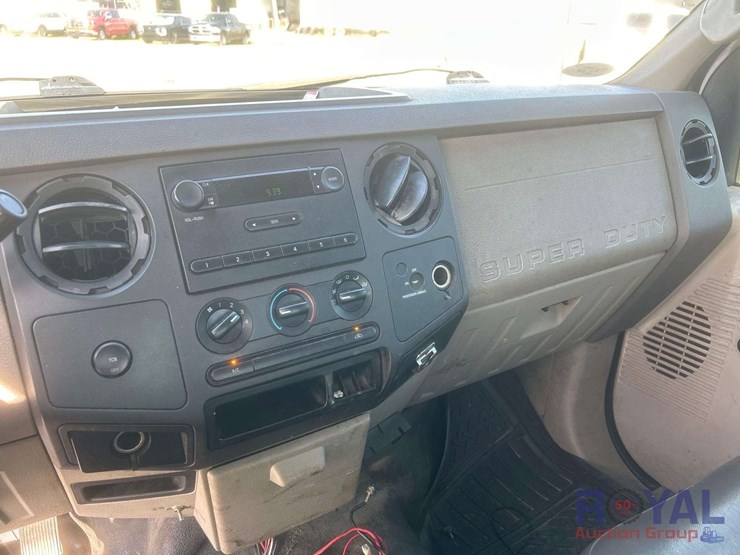 2009-ford-f250-image-17