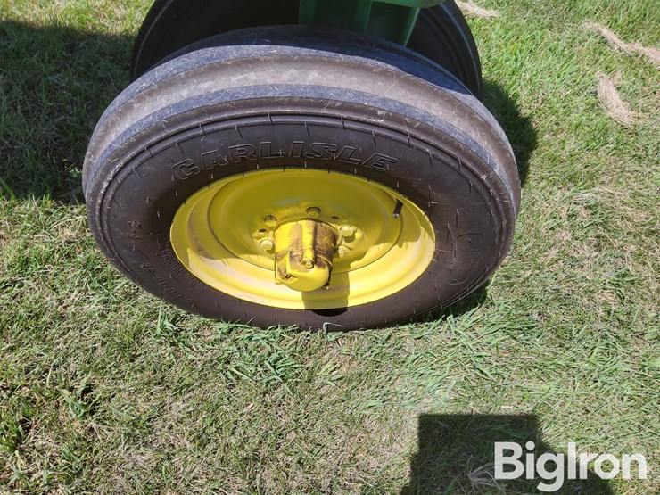 john-deere-630-image-14