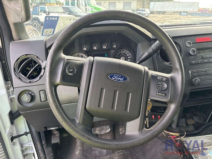 2014-ford-f250-image-14