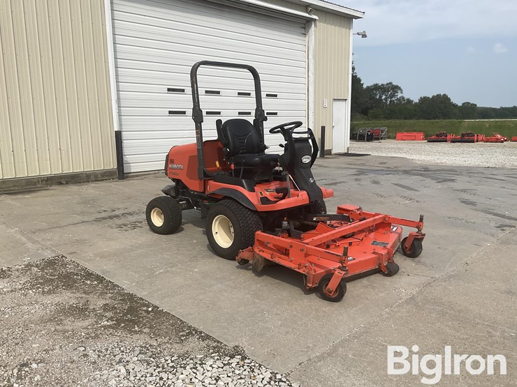 2014-kubota-f3990-commercial-72”-zero-turn-lawnmower-image-3
