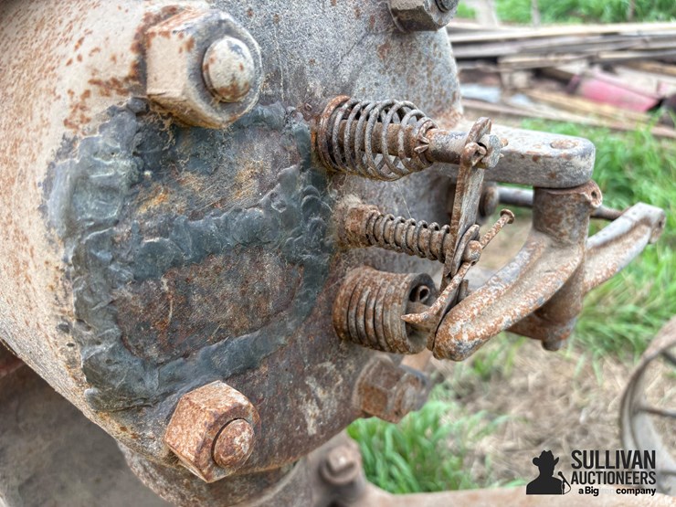 economy-12-hp-hit-&-miss-engine-image-20