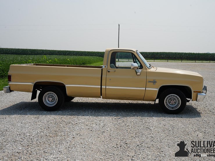 1982-chevrolet-silverado-image-4