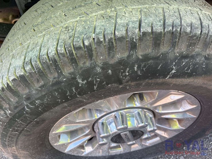 2020-ford-f250-image-24