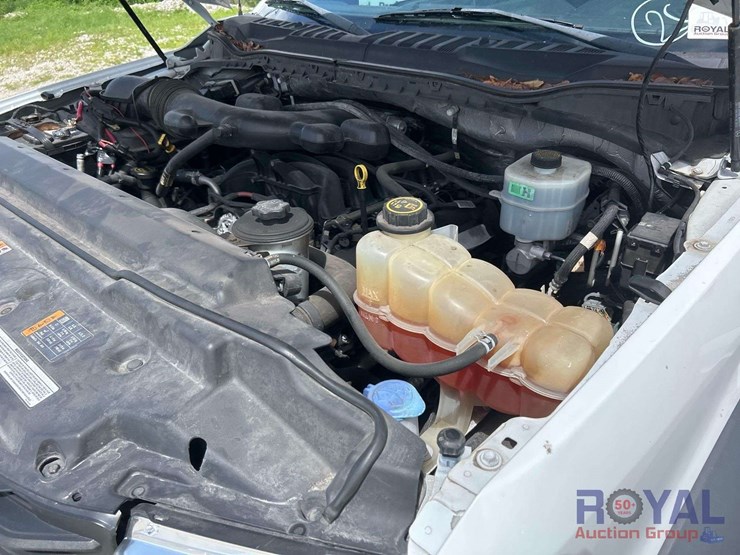 2017-ford-f450-image-10