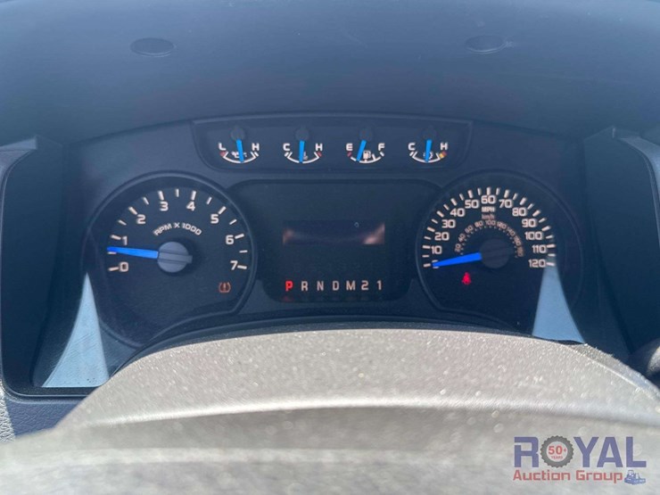 2014-ford-f150-xl-image-14