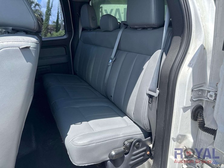 2014-ford-f150-xl-image-19