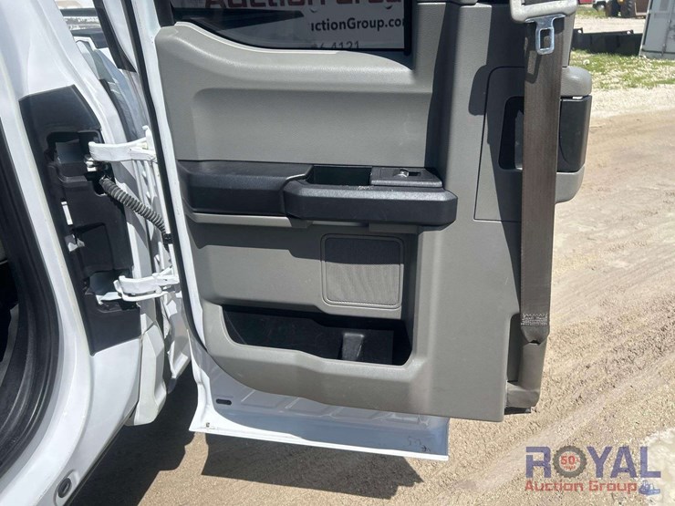 2019-ford-f150-image-17
