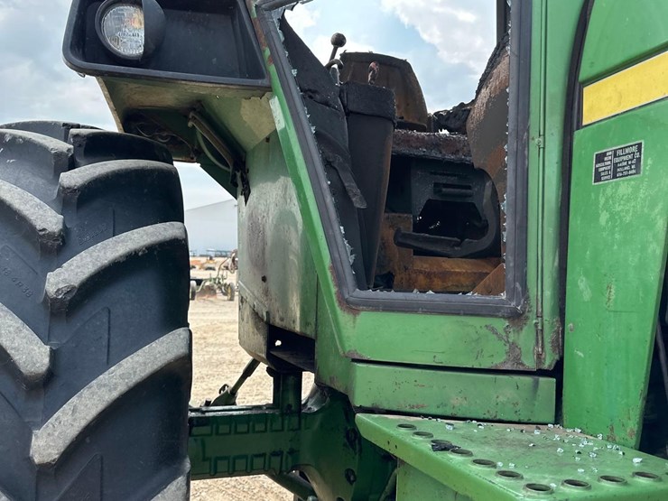 john-deere-4430-image-6