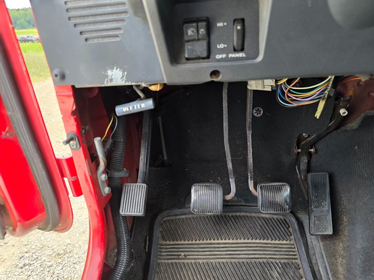 1994-jeep-wrangler-image-63