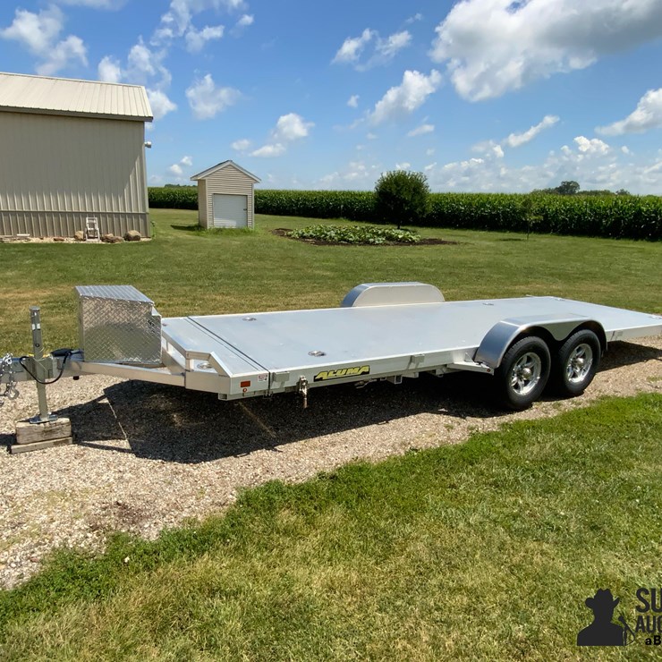 2024 Aluma 8220 H Tilt T/A 20’ Tilt Deck Trailer